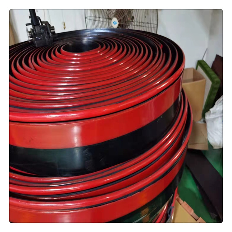 復合材質防溢裙板  雙層的密封裙邊  寬度110-350mm